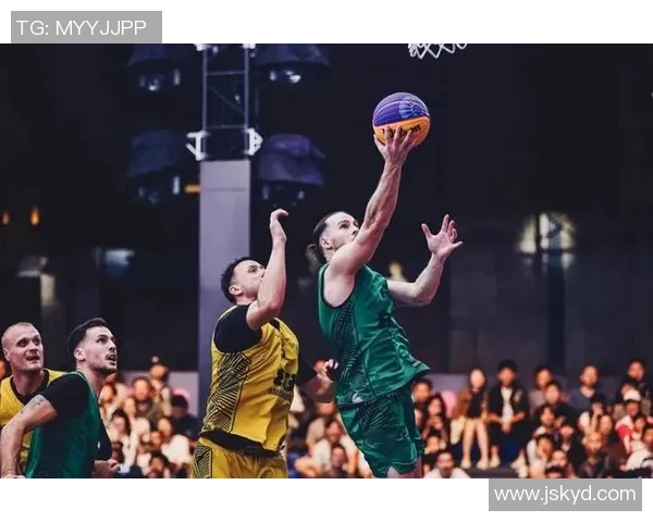 深圳篮球队在大师赛中的耐力表现分析与启示