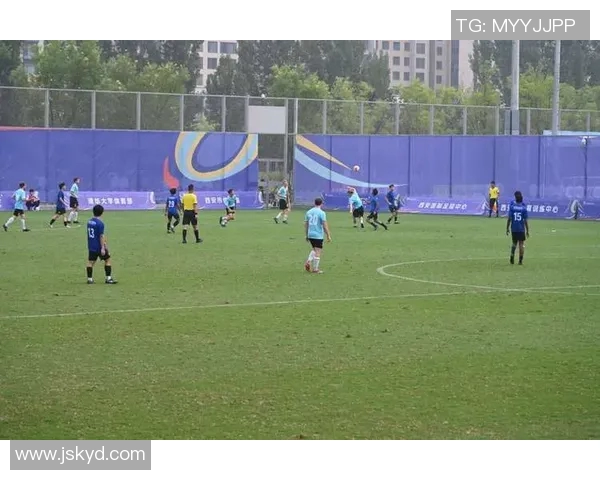 西安足球队的拼搏历程与大满贯梦想的追逐之路