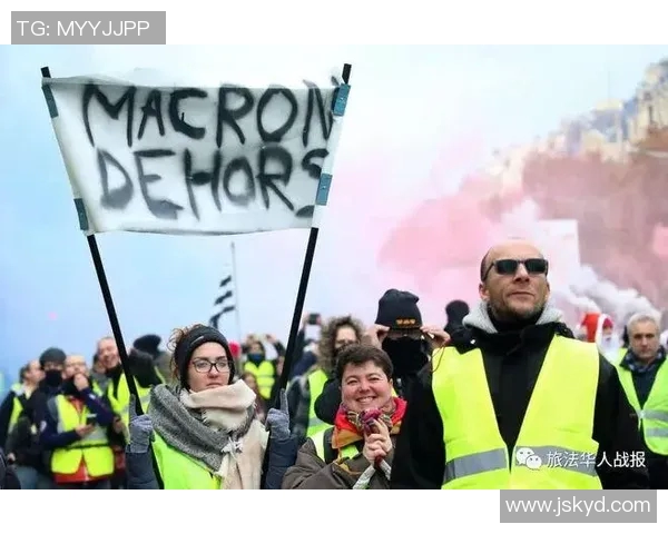 足球明星与马克龙的精彩对话：体育与政治的交汇点探讨