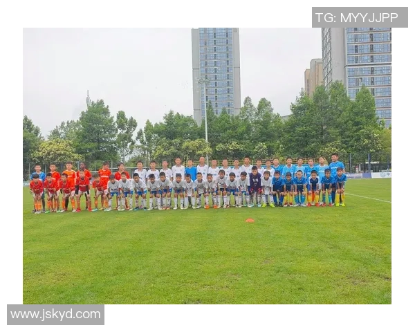 上海足球队在选拔赛中的经验与表现分析与点评 上海足球队在选拔赛中的经验与表现分析与点评